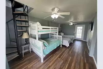 1049 Island Court, Summerton, SC 29148 - Photo 11