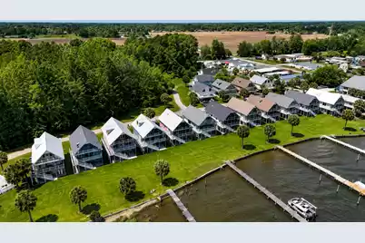 1049 Island Court, Summerton, SC 29148 - Photo 5