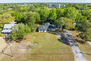 1228 Melvin Bennett Rd, Mount Pleasant, SC 29464 - Photo 15