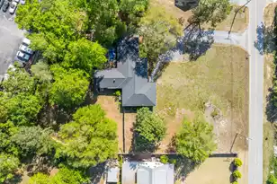 1228 Melvin Bennett Rd, Mount Pleasant, SC 29464 - Photo 3