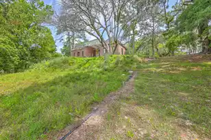 404 Fairington Dr, Summerville, SC 29485 - Photo 9