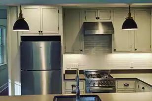 36 Charlotte St, Charleston, SC 29403 - Photo 5