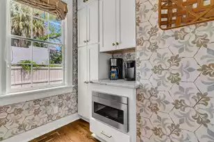 184 Ashley Ave, Charleston, SC 29403 - Photo 15