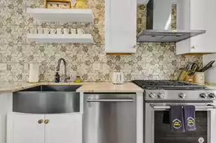 184 Ashley Ave, Charleston, SC 29403 - Photo 17