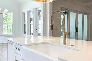 3894 Summerton St, Mount Pleasant, SC 29466 - Photo 7