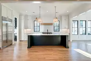 3894 Summerton St, Mount Pleasant, SC 29466 - Photo 3