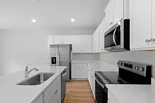 555 Gahagan Rd, Summerville, SC 29485 - Photo 17