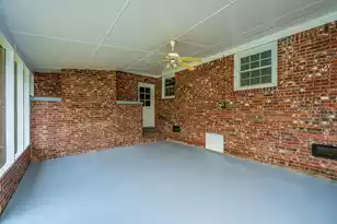 5823 Lakeview Dr, Hanahan, SC 29410 - Photo 27