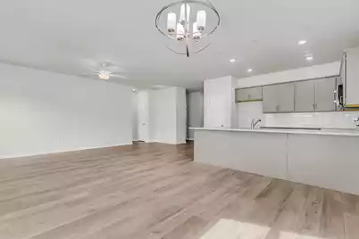 1001 Par Three Court, Manning, SC 29102 - Photo 9