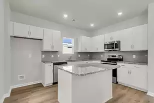 1915 Deercreek Dr, Manning, SC 29102 - Photo 5