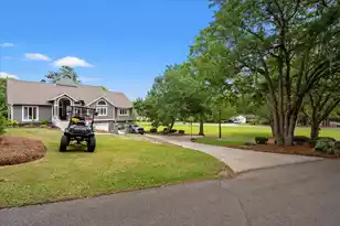 118 Broad River Dr, Santee, SC 29142 - Photo 9