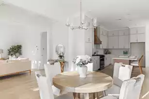 1340 Lucinda St, Mount Pleasant, SC 29466 - Photo 5