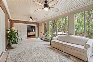 1721 Bowline Dr, Mount Pleasant, SC 29466 - Photo 17