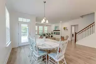 802 Pointe Blvd S, Summerville, SC 29483 - Photo 9