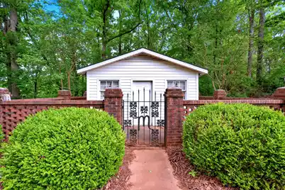 2221 Deadfall Road W, Greenwood, SC 29649 - Photo 17