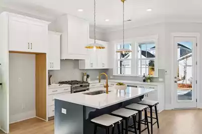 822 Gentle Breeze Drive, Summerville, SC 29486 - Photo 13