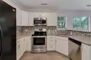 709 Black Oak Blvd, Summerville, SC 29485 - Photo 15