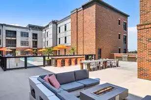 601 Meeting St, Charleston, SC 29403 - Photo 3