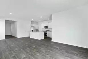 301 Watersglen Dr, Summerville, SC 29486 - Photo 5