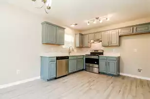 258 Trickle Dr, Summerville, SC 29483 - Photo 7