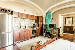 12 Bee St, Charleston, SC 29403 - Photo 3