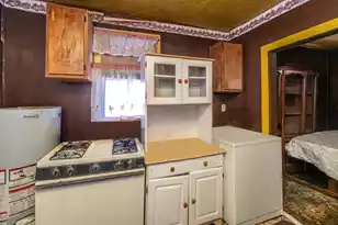 200 Fishburne St, Charleston, SC 29403 - Photo 13