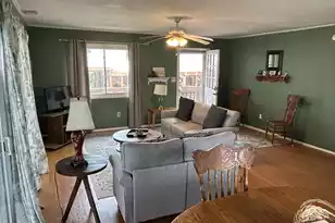 1736 Ashley Ave E, Folly Beach, SC 29439 - Photo 7