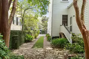 16 Trumbo St, Charleston, SC 29401 - Photo 47