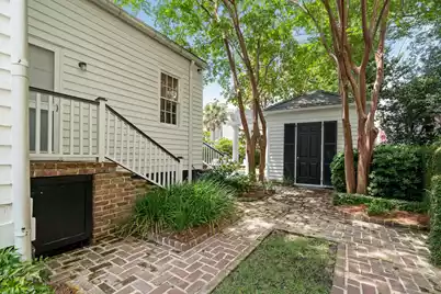 16 Trumbo Street, Charleston, SC 29401 - Photo 49
