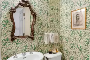 16 Trumbo St, Charleston, SC 29401 - Photo 17