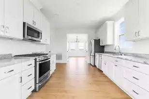 1716 Cravens St, Georgetown, SC 29440 - Photo 9