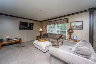 725 Hildebrand Dr, Bonneau, SC 29431 - Photo 11