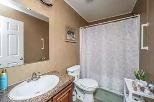 725 Hildebrand Dr, Bonneau, SC 29431 - Photo 31