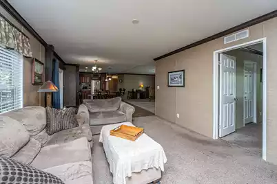 725 Hildebrand Drive, Bonneau, SC 29431 - Photo 3