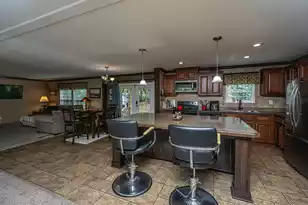 725 Hildebrand Dr, Bonneau, SC 29431 - Photo 23