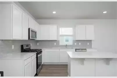 755 Meadowbrook Lane, Summerville, SC 29486 - Photo 5