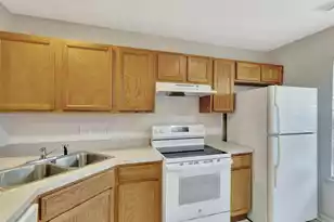 8114 Shadow Oak Dr, North Charleston, SC 29406 - Photo 3