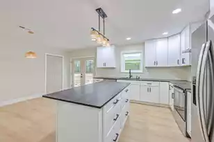 1219 Pineville Cir, Pineville, SC 29468 - Photo 15