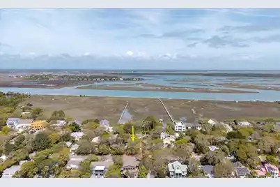 622 Cooper Avenue E, Folly Beach, SC 29439 - Photo 31
