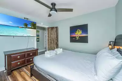 622 Cooper Avenue E, Folly Beach, SC 29439 - Photo 31
