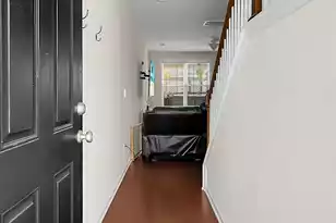 8921 Skipping Rock Ln, Summerville, SC 29485 - Photo 5