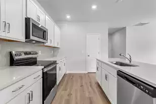 1001 Carolina Way, Manning, SC 29102 - Photo 7