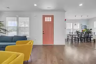 351 Gnarly Oak Ln, Summerville, SC 29485 - Photo 5