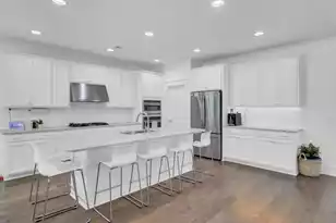 351 Gnarly Oak Ln, Summerville, SC 29485 - Photo 11