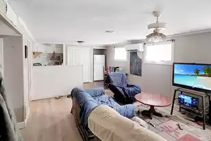 1201 Crescent Dr, Summerton, SC 29148 - Photo 9