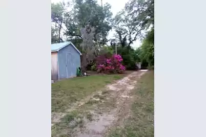 1201 Crescent Drive, Summerton, SC 29148 - Photo 7