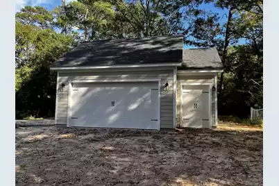 100 Carolina Avenue E, Summerville, SC 29483 - Photo 11