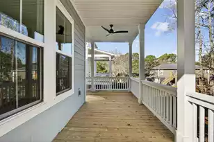 1350 Lucinda St, Mount Pleasant, SC 29466 - Photo 15