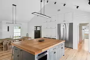 922 Kincade Dr, Mount Pleasant, SC 29464 - Photo 17