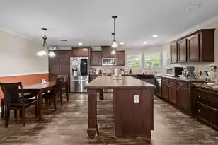 215 Hines Dr, Bonneau, SC 29431 - Photo 23